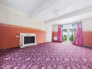 lounge- click for photo gallery